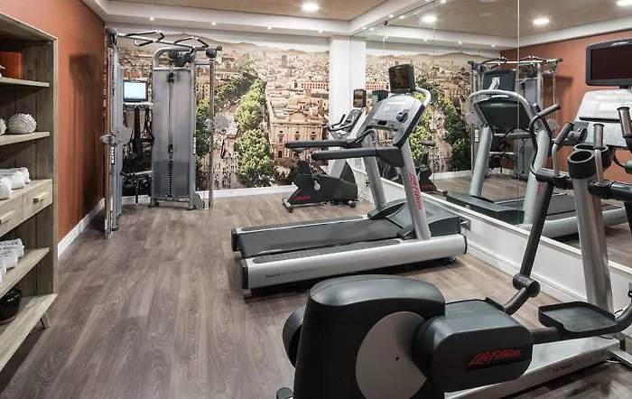 Catalonia Magdalenes מלון 4*