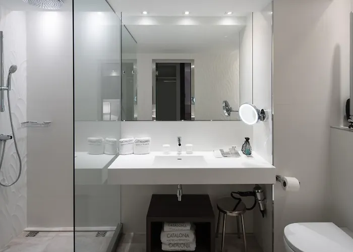 Catalonia Magdalenes 4* ברצלונה