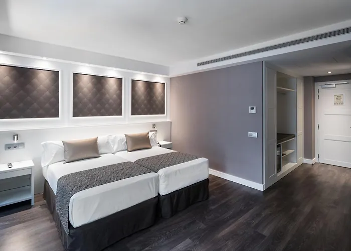 Catalonia Magdalenes מלון ברצלונה