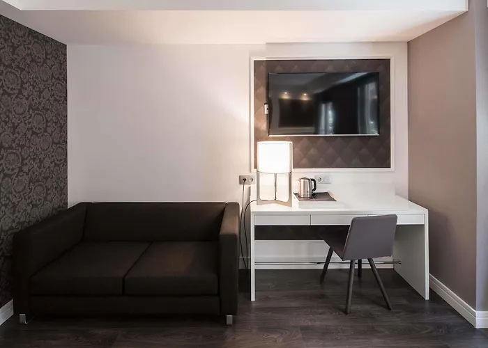 Catalonia Magdalenes מלון